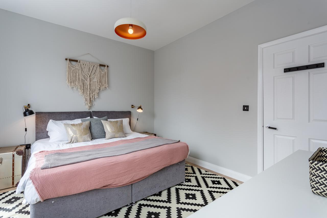 Californication - 2 Bed Apartment Southend-on-Sea Exterior photo